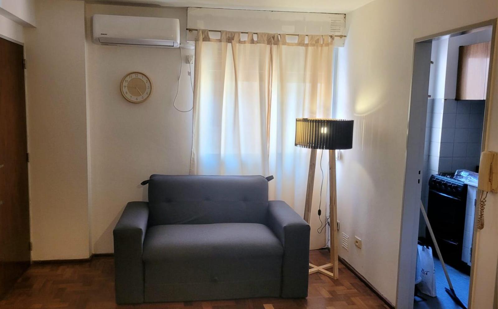 Canada Apartment *